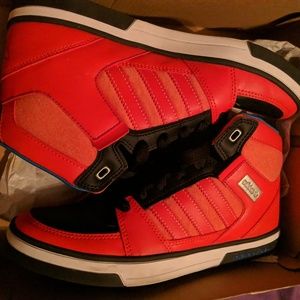 Used adidas boys shoes